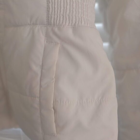 Aeropostale Women’s M White Puffer Jacket Faux Fur Hood Quilted Winter Coat - Picture 8 of 9